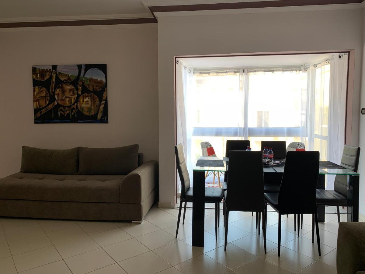 Anfa 28 - 2 Bedrooms - Well Located Apartment - Large And Pleasant Казабланка Екстериор снимка